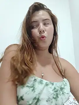 lyss muller online show from 07-17-26, 12:06