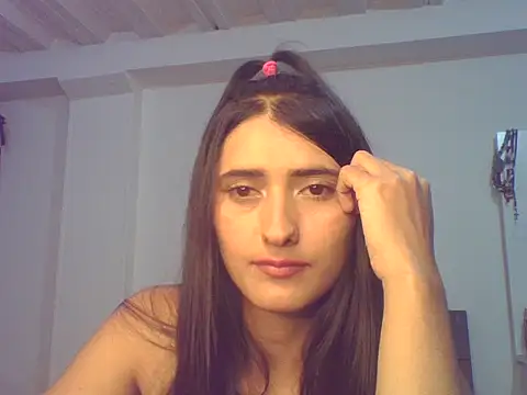 Snapshot of natys123 chatting on 02-09-26, 04:27 natys123 online show from 02-09-26, 04:27