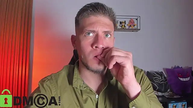 SebastianMaximoff  online show from 02-26-26, 09:14