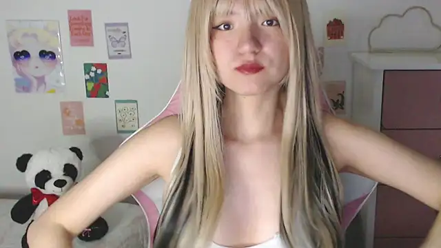 SweetSkyy  online show from 03-10-26, 10:37