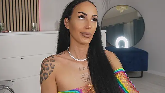 Snapshot of hayleybabe4 chatting on 02-24-26, 10:08 hayleybabe4 online show from 02-24-26, 10:08