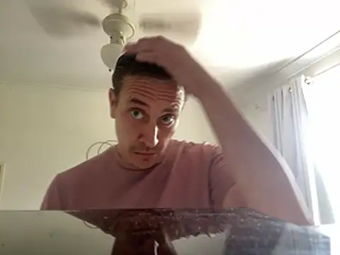 Snapshot of malcolm2334 chatting on 07-05-26, 12:01 malcolm2334 online show from 07-05-26, 12:01