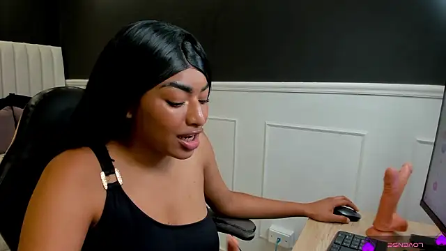  luna rossee  online show from 02-19-26, 09:55