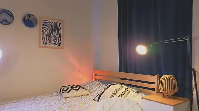 nikapie online show from 02-05-26, 04:17