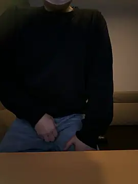 yuuuuusuke00 online show from 02-02-26, 01:04