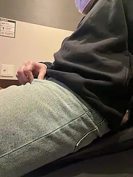 yuuuuusuke00 online show from 02-13-26, 01:23