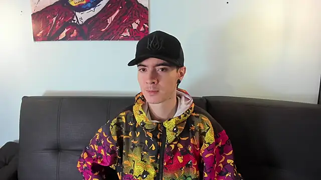 Lio      online show from 02-21-26, 03:29