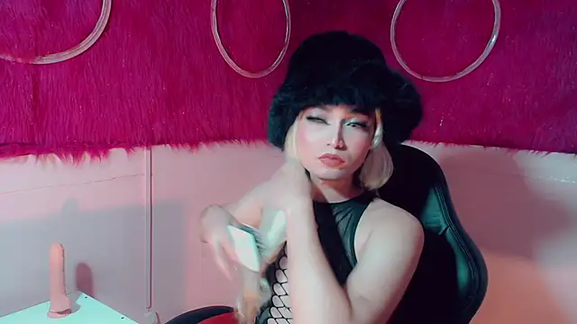 isabella vogue online show from 02-17-26, 11:40