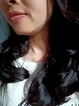 Snapshot of Hana-love2026 chatting on 03-01-26, 01:46 Hana-love2026 online show from 03-01-26, 01:46