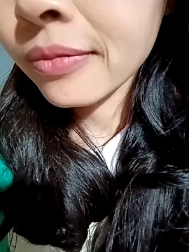 Snapshot of Hana-love2026 chatting on 03-05-26, 01:40 Hana-love2026 online show from 03-05-26, 01:40