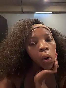 Snapshot of Bootylexy20 chatting on 06-01-26, 05:14 Bootylexy20 online show from 06-01-26, 05:14