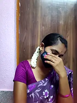 Tamil Hot Shana online show from 04-12-26, 05:18