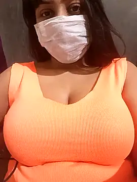 MidnightVibes  online show from 04-13-26, 06:13