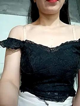 Snapshot of Vyvvyy69 chatting on 05-18-26, 10:26 Vyvvyy69 online show from 05-18-26, 10:26