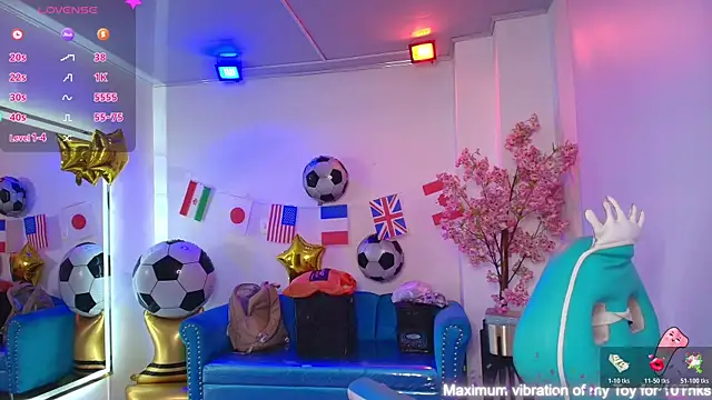 Snapshot of Madame_scarlett chatting on 06-16-26, 11:35 Madame scarlett online show from 06-16-26, 11:35