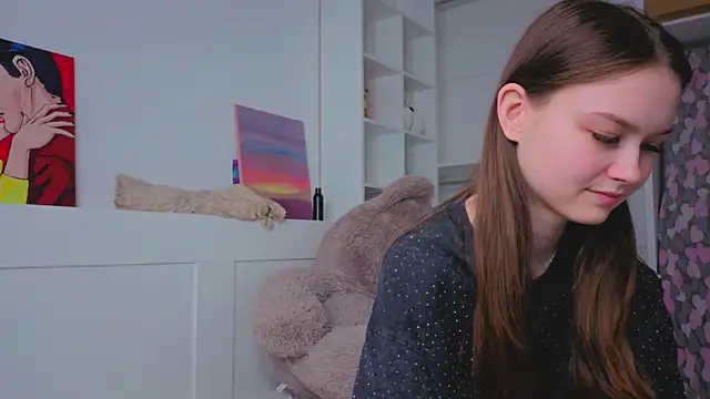 pink banny online show from 04-30-26, 10:36