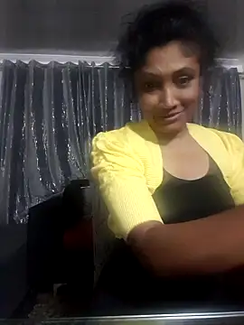 Snapshot of sexykajol2001 chatting on 05-24-26, 01:21 sexykajol2001 online show from 05-24-26, 01:21