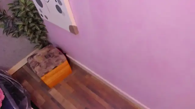 lil miia online show from 02-25-26, 07:12