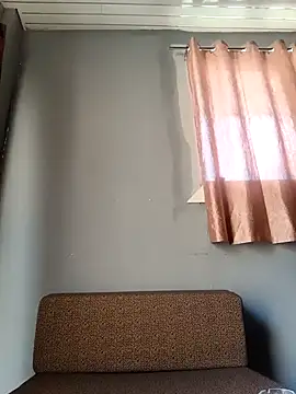 newtube0 online show from 02-08-26, 06:39