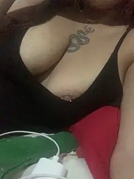 luizekim88 online show from 04-21-26, 05:47