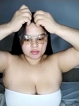 SamanthaStonee online show from 03-29-26, 08:20