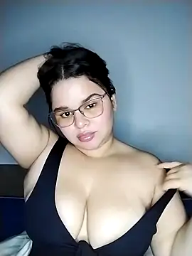 SamanthaStonee online show from 04-03-26, 03:15