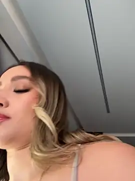 GabbydelRey online show from 03-19-26, 09:30