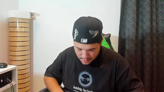 Cristhian Dirty online show from 03-19-26, 01:53