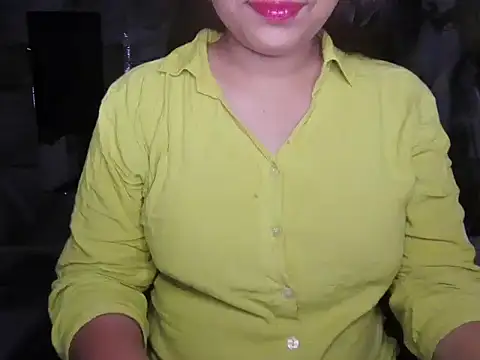 Snapshot of Bold_Beauty_07 chatting on 05-12-26, 09:28 Bold Beauty 07 online show from 05-12-26, 09:28