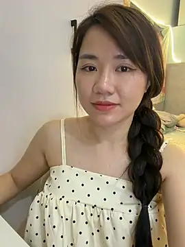 Amy8386 online show from 06-10-26, 04:01