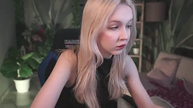 MaoqiBeverly online show from 02-19-26, 05:53