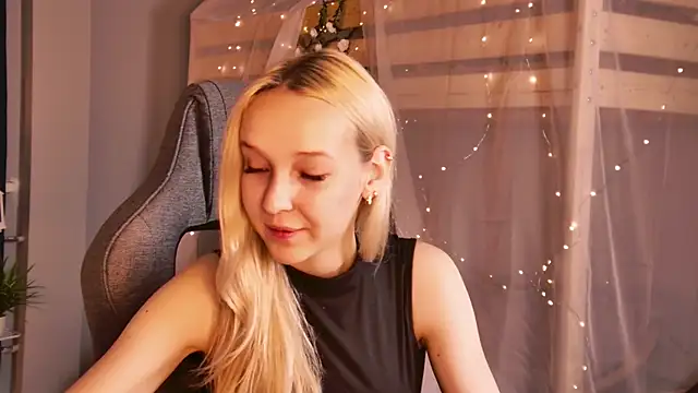 MaoqiBeverly online show from 07-01-26, 07:43