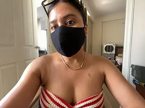 Anna girl22 online show from 04-21-26, 03:46