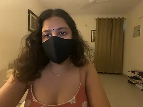 Anna girl22 online show from 07-02-26, 04:02