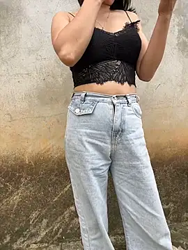 Snapshot of susin-beo chatting on 03-20-26, 08:41 susin-beo online show from 03-20-26, 08:41