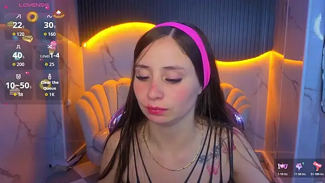 Ariana18 b online show from 06-08-26, 01:11
