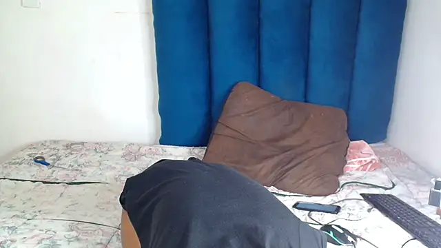 Snapshot of SexyyMandy chatting on 05-11-26, 02:45 SexyyMandy online show from 05-11-26, 02:45
