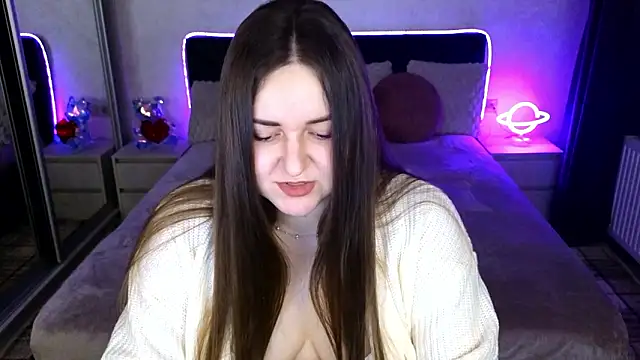 Eva Luxx online show from 03-10-26, 12:59