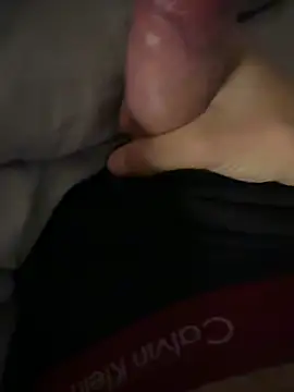 Snapshot of xxlovedick chatting on 05-10-26, 09:25 xxlovedick online show from 05-10-26, 09:25