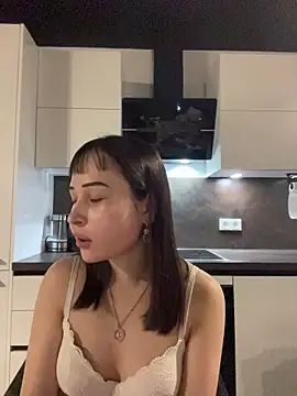 Just-Lilly online show from 03-26-26, 07:30