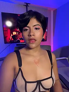 Eva Monroes online show from 04-21-26, 03:57