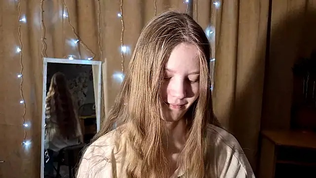 Snapshot of TaliaBerks chatting on 02-10-26, 01:26 TaliaBerks online show from 02-10-26, 01:26