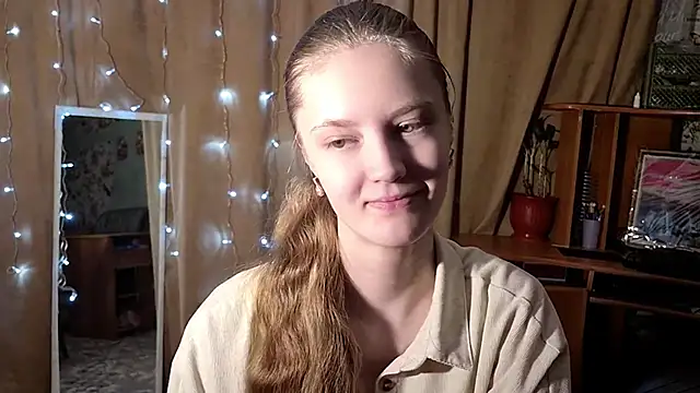 Snapshot of TaliaBerks chatting on 02-12-26, 01:39 TaliaBerks online show from 02-12-26, 01:39