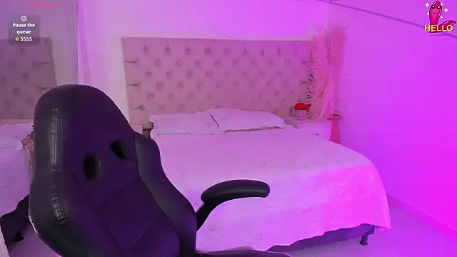 CarolineFyre online show from 03-23-26, 01:48