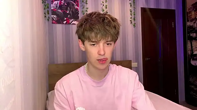 Sweet Dude online show from 04-20-26, 05:37