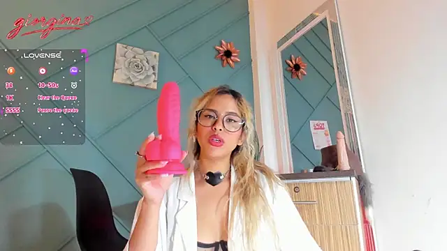  Giorgiina  online show from 07-28-26, 03:21