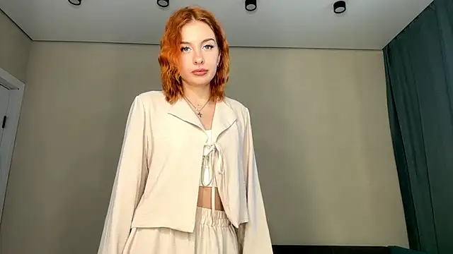 LuxuryRita online show from 02-02-26, 01:21