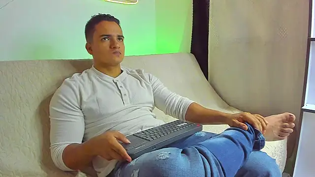 jhon nicolas online show from 03-07-26, 08:06