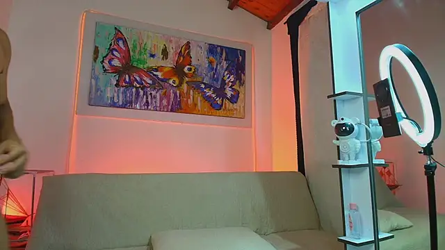 jhon nicolas online show from 06-06-26, 09:08