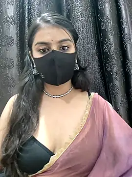 Snapshot of Alix_cuti chatting on 05-19-26, 06:14 Alix cuti online show from 05-19-26, 06:14